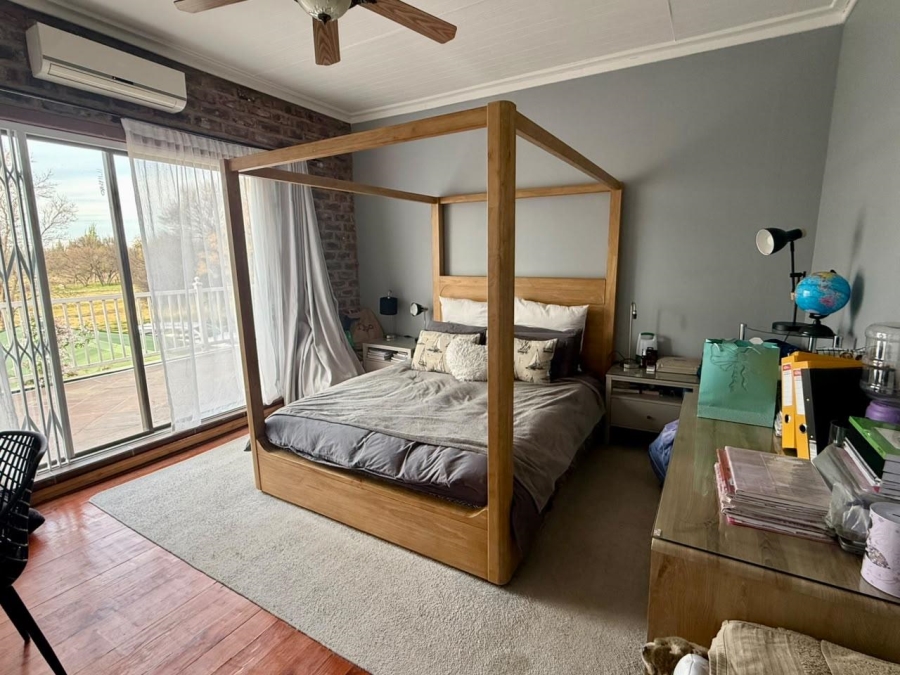 6 Bedroom Property for Sale in Bainsvlei Free State